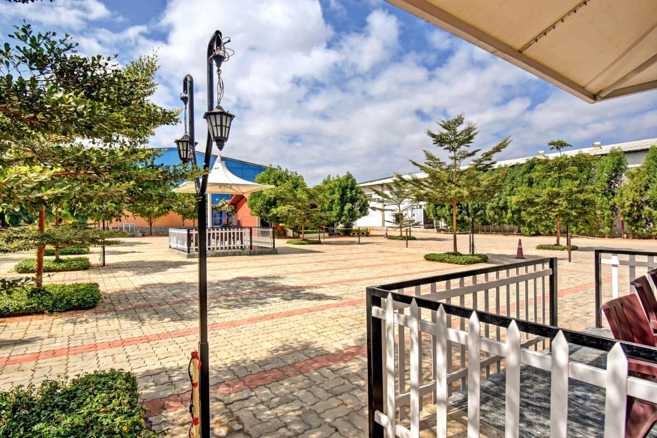Rashi Comforts By Coastal Dine Hotel Dobbaspet Kültér fotó